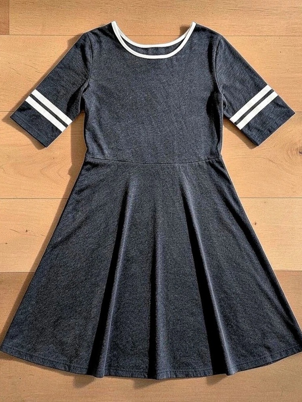 Old Navy Polka Dot Mini Dress in Blue & White Size XL Like New & Gray Dress